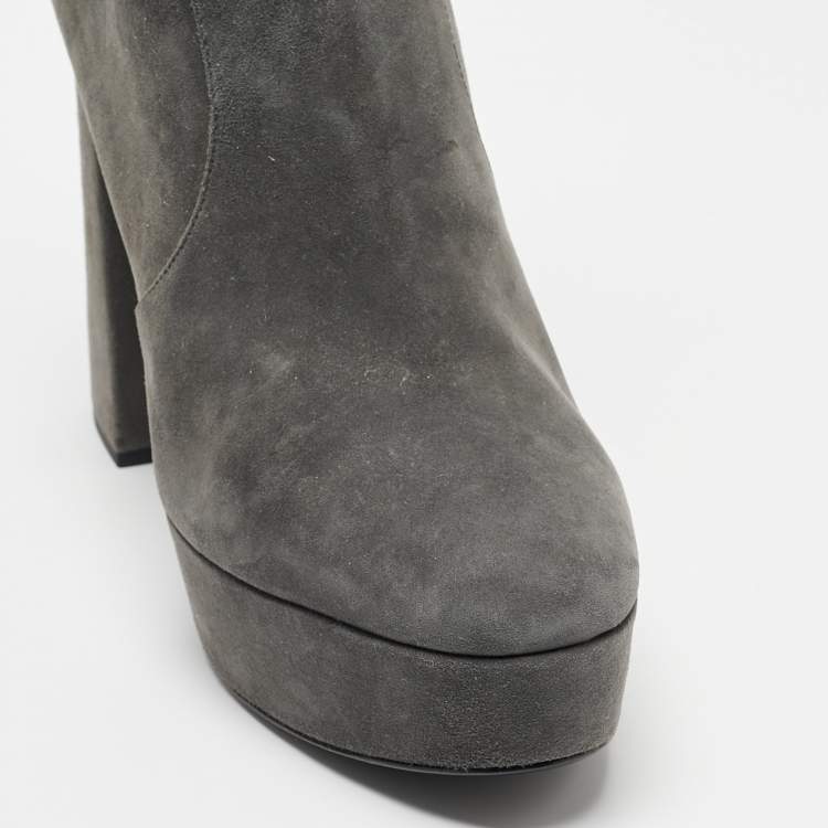 Pre Owned Prada Grey Suede Ankle Boots Size 39.5