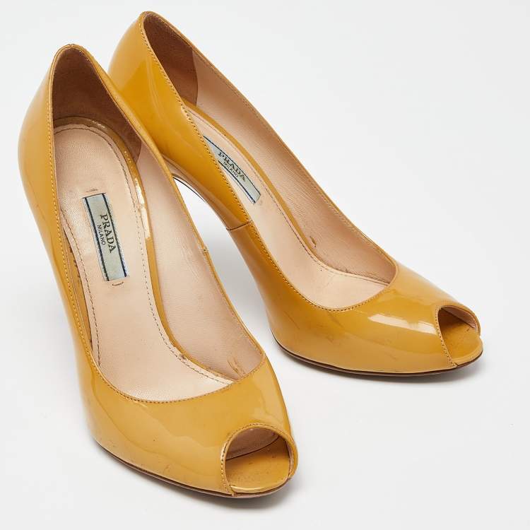 Pre Owned Prada Mustard Patent Leather Peep Toe Pumps Size 38.5