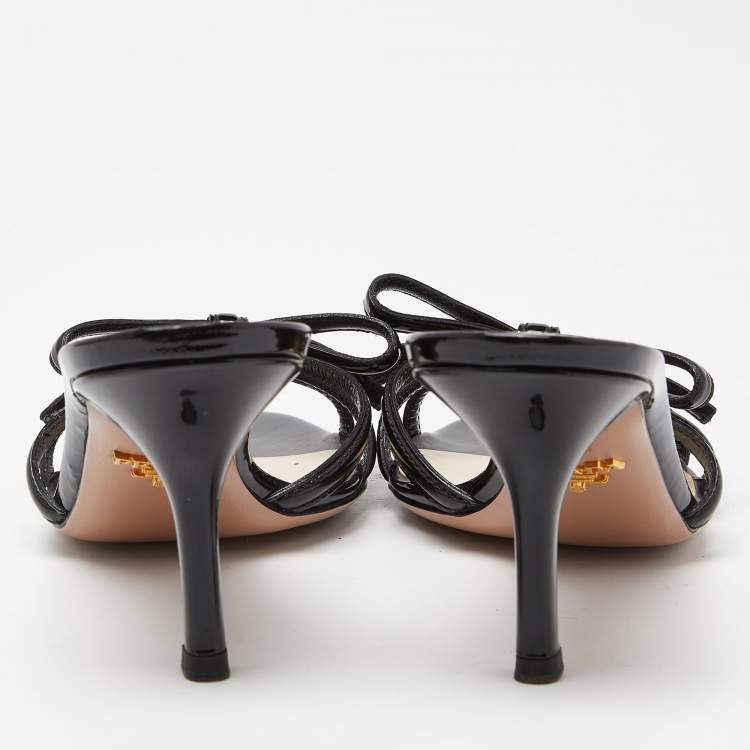 Pre Owned Prada Black Patent Leather Bow Slide Sandals Size 37.5