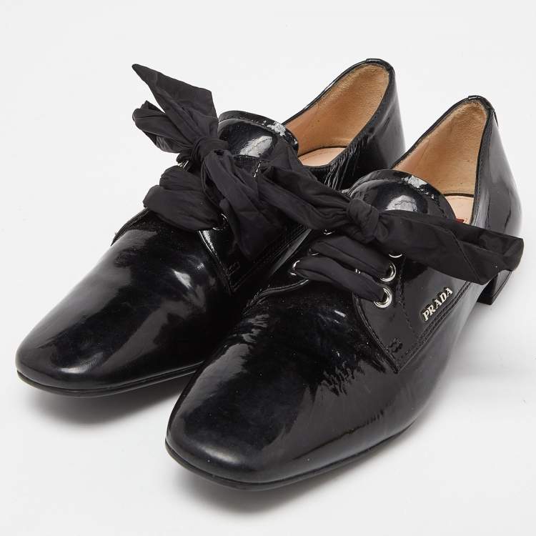 Pre Owned Prada Black Patent Leather Lace Up Derby Size 37