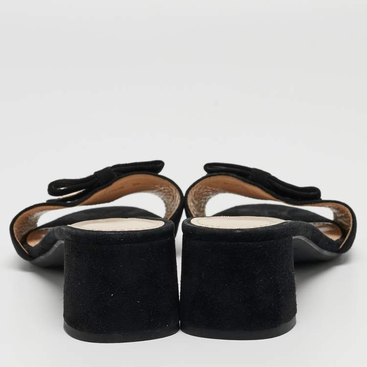 Pre Owned Prada Black Suede Bow Slide Sandals Size 35
