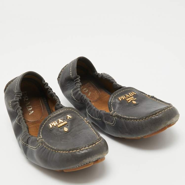 Pre Owned Prada Black Leather Scrunch Ballet Flats Size 36 