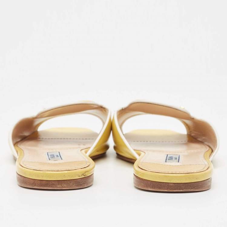 Pre Owned Prada Yellow Saffiano Vernice Leather Flat Slides Size 36