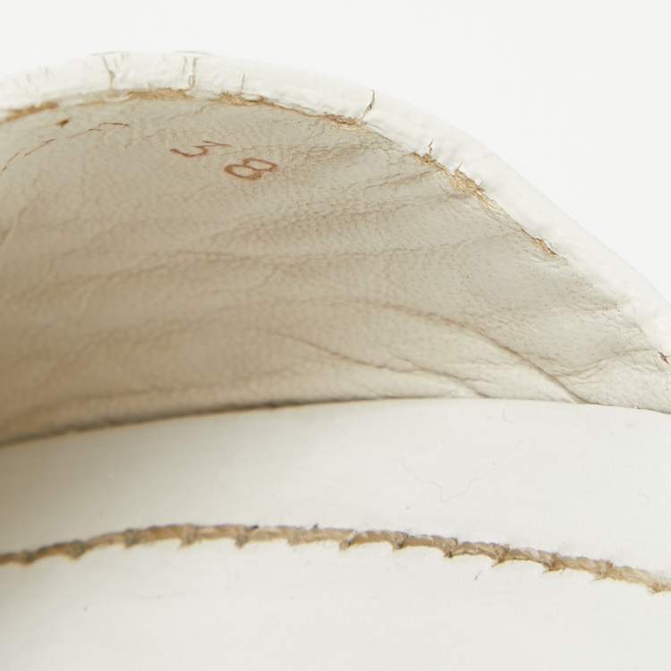 مملوكة مسبقًا Prada  White Leather Slingback Espadrille Sandals Size 38