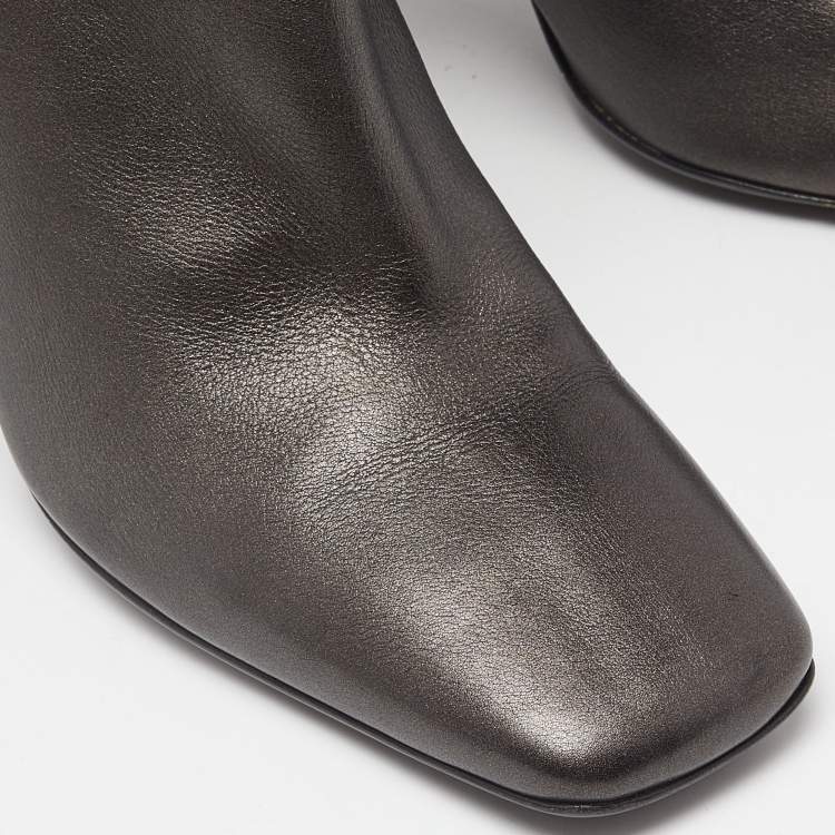Pre Owned Prada Black Leather Heel Knee Length Boots Size 39