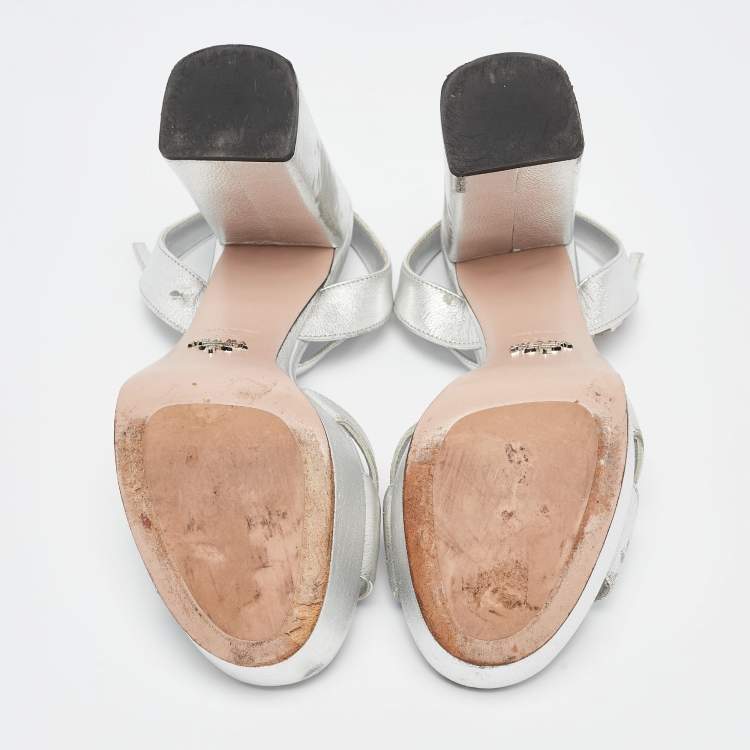 Pre Owned Prada Metallic Silver Leather Ankle Strap Platform Sandals Size 37.5