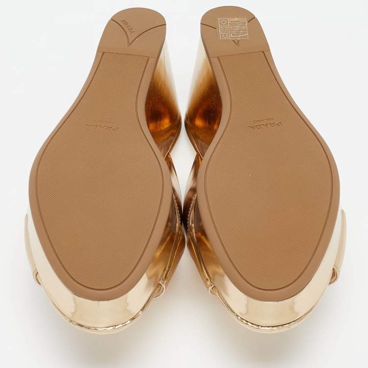 Pre Owned Prada Gold Foil Leather Crisscross Wedge Platform Slides Size 40