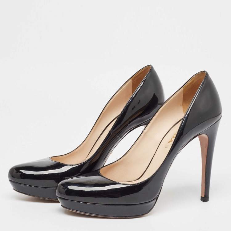 Pre Owned Prada Black Patent Leather Platform Pumps Size 38.5