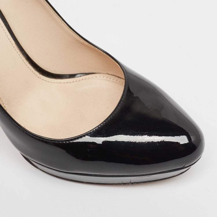 Pre Owned Prada Black Patent Leather Platform Pumps Size 38.5