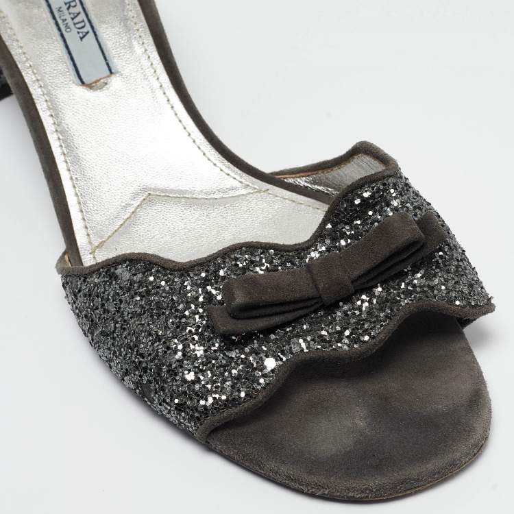 Pre Owned Prada Grey Coarse Glitter and Suede Bow Slide Sandals Size 39.5