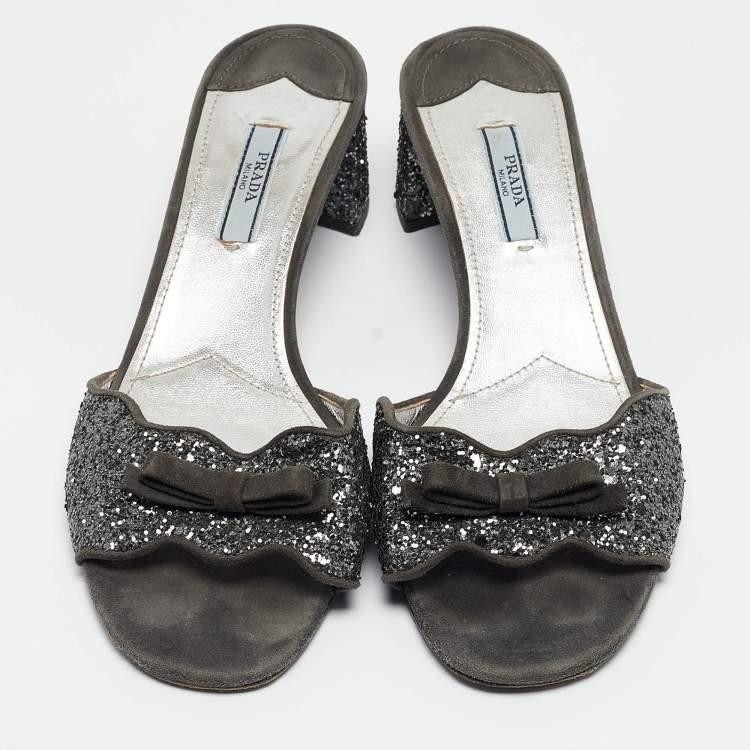 Pre Owned Prada Grey Coarse Glitter and Suede Bow Slide Sandals Size 39.5