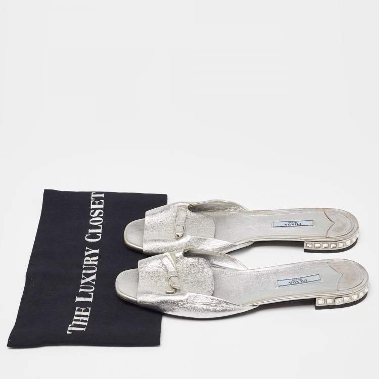 Pre Owned Prada Silver Leather Bow Crystal Embellished Flat Slides Size 41
