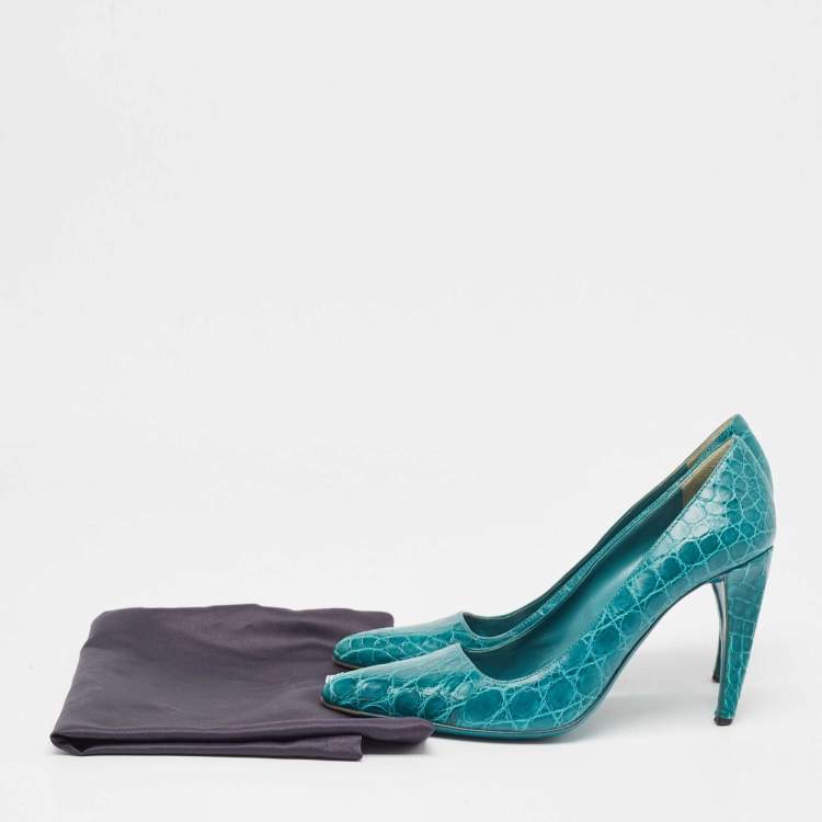 Pre Owned Prada Green Crocodile Pointed Toe Pumps Size 37.5