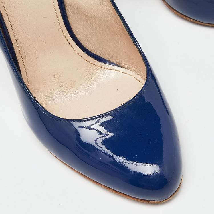 Pre Owned Prada  Blue Patent Leather Round Toe  Pumps Size 39.5