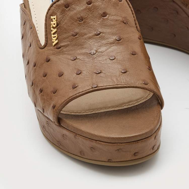 Pre Owned Prada Brown Ostrich Leather Wedge Platform Open Toe Slide Sandals Size 37.5