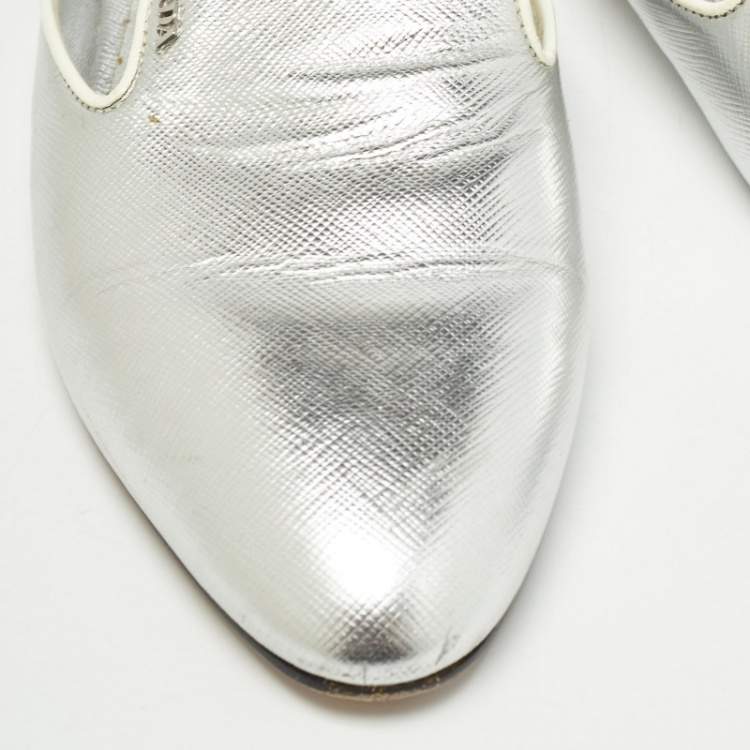 Pre Owned Prada Silver Leather Flat Mules Size 37