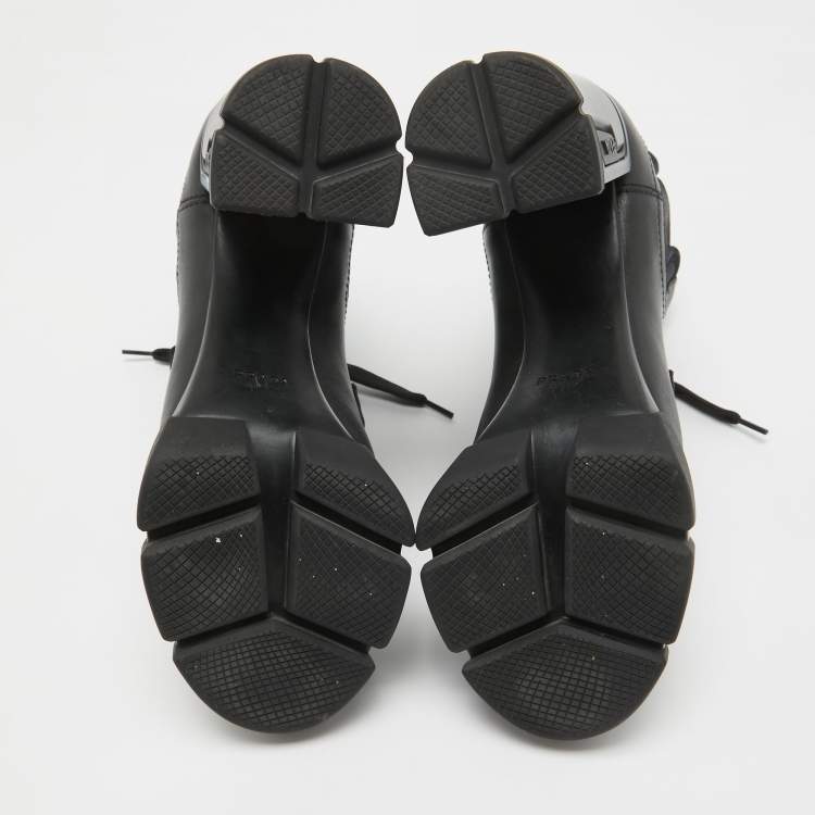 Pre Owned Prada Black Leather and Neopreme Block Heel Ankle Boots Size 39