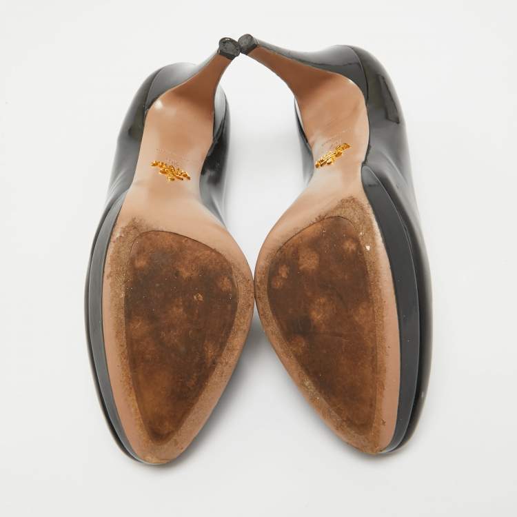 Pre Owned Prada Black Patent Leather Platform Round Toe Pumps Size 40.5