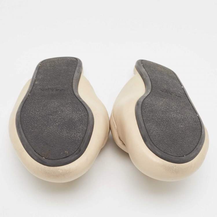 Pre Owned Prada Cream Padded Leather Loafer Flat Mules Size 39