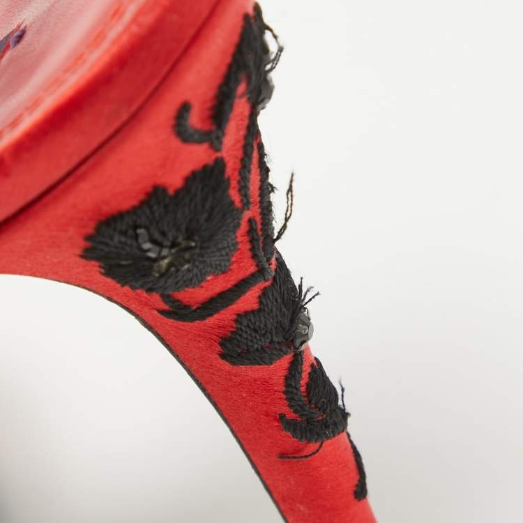 Pre Owned Ralph Lauren Collection Red/Black Embroidered Satin Platform Sandals Size 40