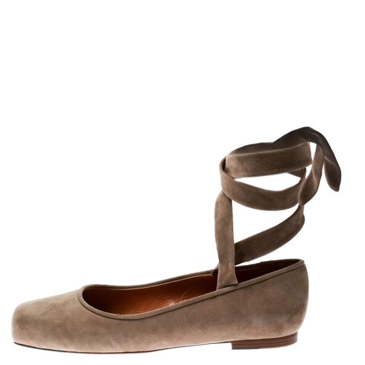 ballet flats with ankle wrap