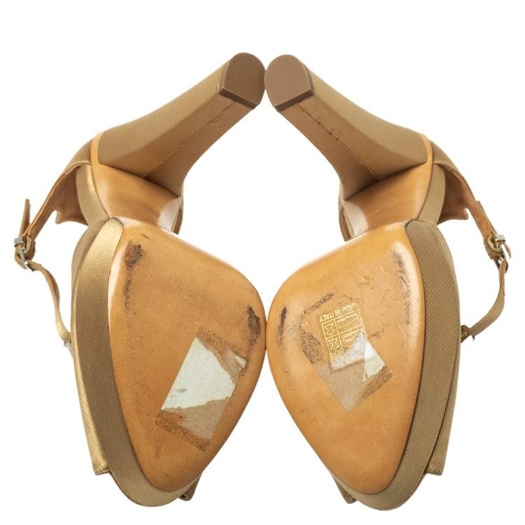 Pre Owned Ralph Lauren Beige Satin Metal  T Strap Platform Sandals Size 40