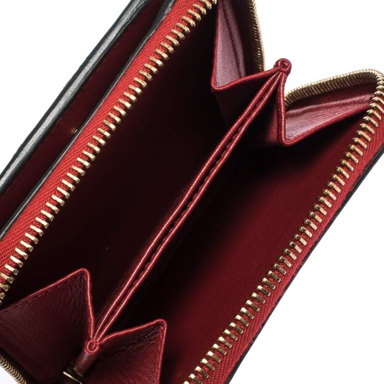 Pre Owned Valentino Red Leather Rockstud Spike French Wallet