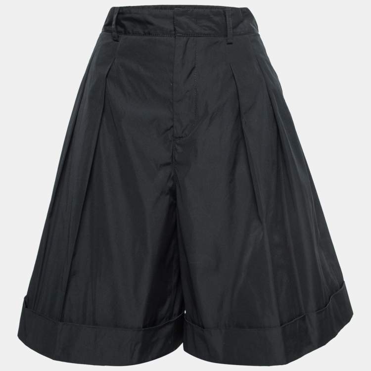 Pre Owned RED Valentino Black Synthetic High-Waist Pleated Wide Shorts M