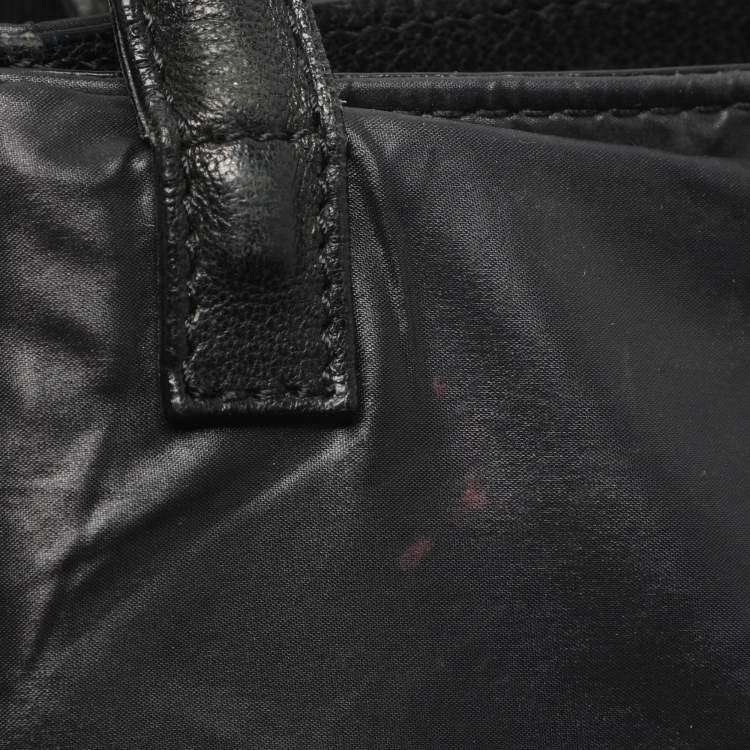 Pre Owned RED Valentino Bow Black Nylon Tote