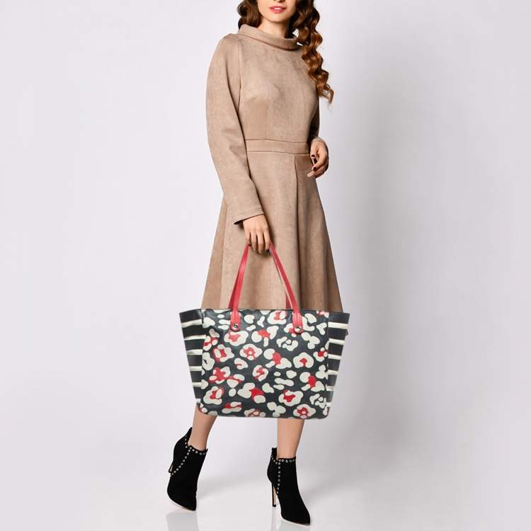 Pre Owned RED Valentino Multicolor Leather Zip Shopper Tote