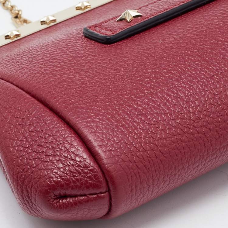 Pre Owned RED  Valentino Red Leather Frame Star Detail Chain Clutch