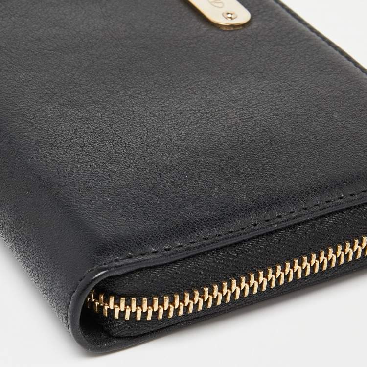 Pre Owned RED Valentino Black Leather Zip Around Wallet