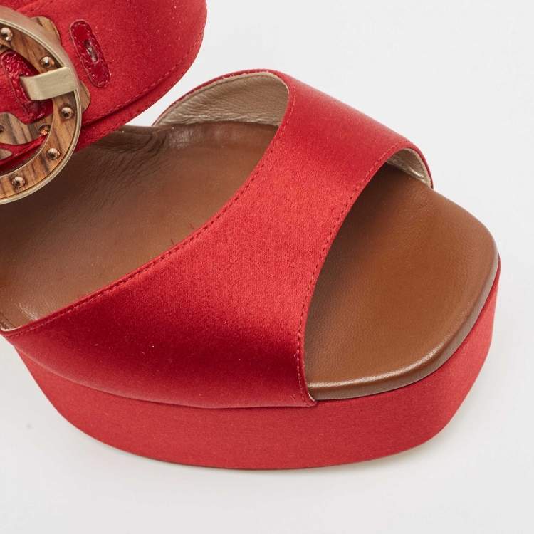 Pre Owned René Caovilla Satin Buckle Detail Crystal Embellished Block Heel Platform Sandals Size 39