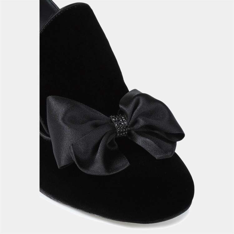 Pre Owned Rene Caovilla Black Velvet Block Heel Pumps Size 36.5
