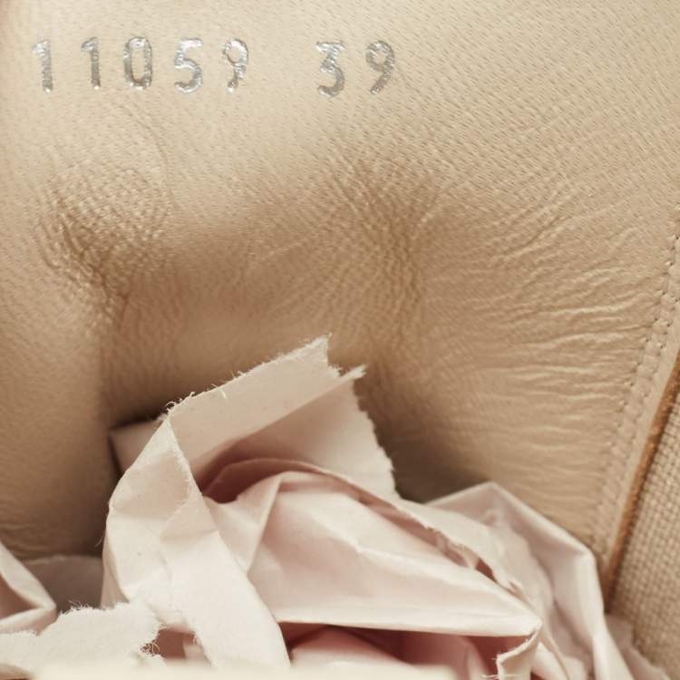 Pre Owned René Caovilla Ivory Leather Cleo Ankle Length Boots Size 39