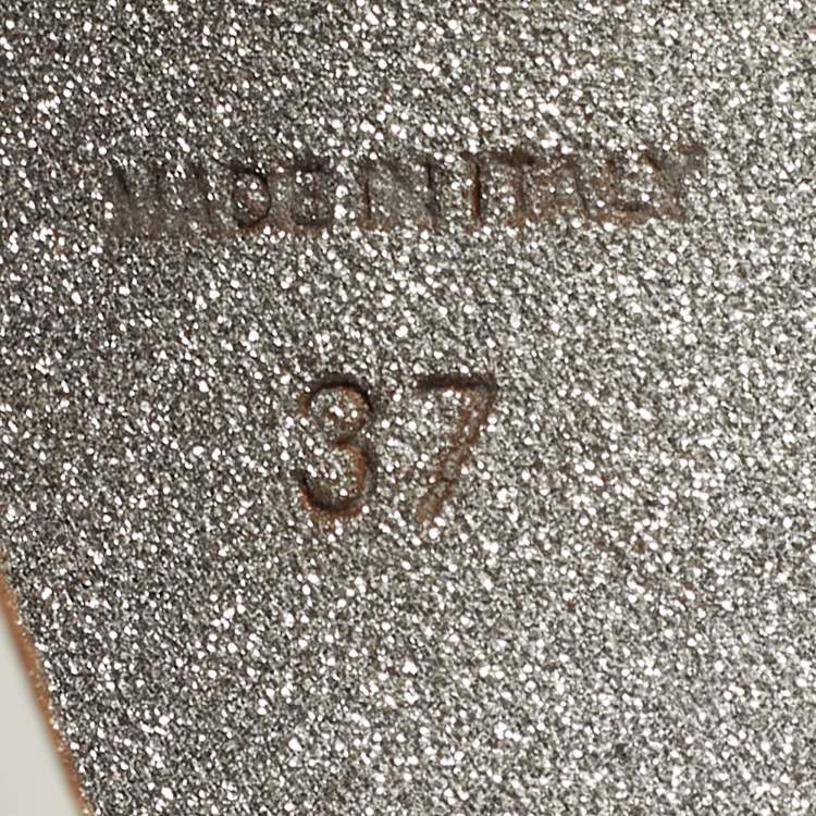 مملوكة مسبقًا René Caovilla Cleo Crystal Embellished Size 37 White Satin Ankle Strap Sandals