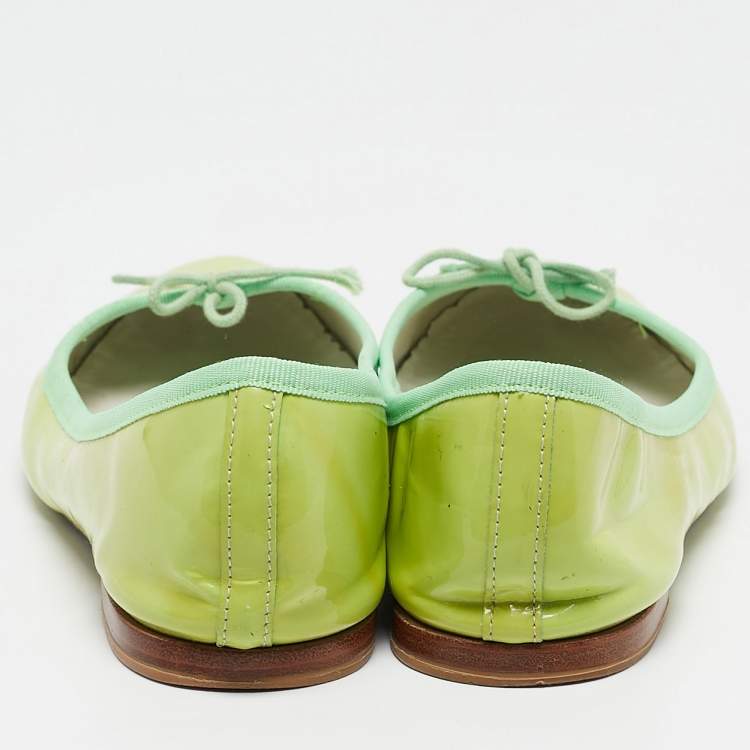 Pre Owned Repetto Neon Green Patent Leather Bow Ballet Flats Size 38.5