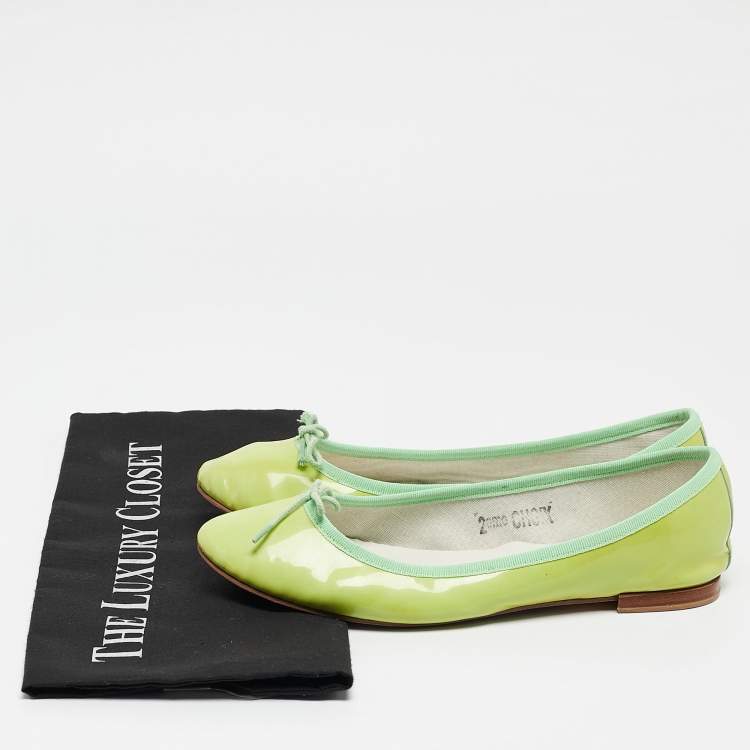 Pre Owned Repetto Neon Green Patent Leather Bow Ballet Flats Size 38.5