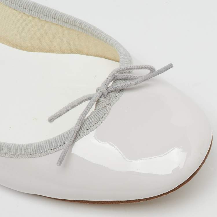 Pre Owned Repetto Light Grey Patent Leather Bow Ballet Flats Size 37.5