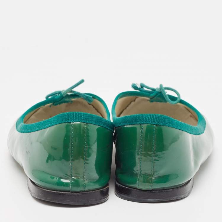 Pre Owned Repetto Green Patent Leather Bow Ballet Flats Size 38