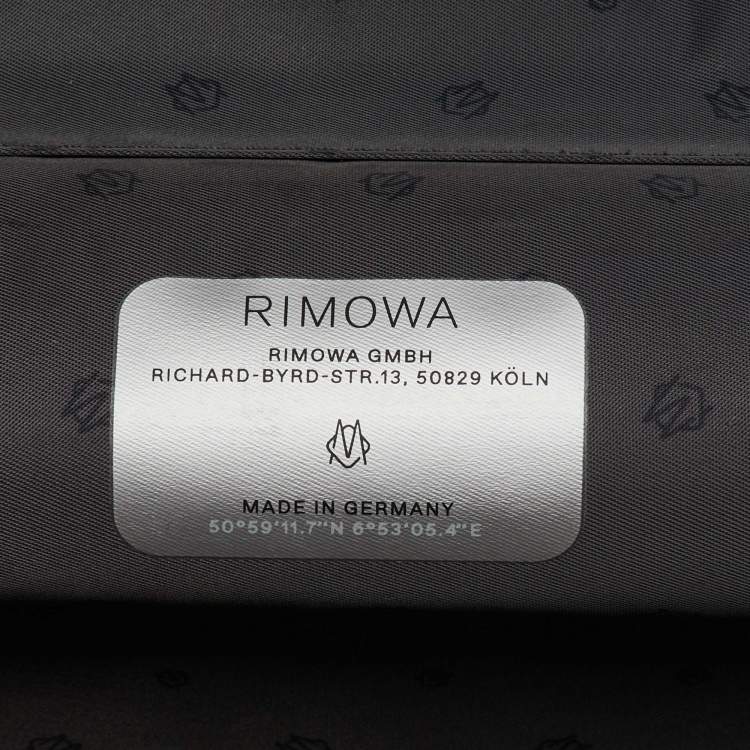 مملوكة مسبقًا حقيبة ريموا سوداء من البولي كربونات مقصورة صغيرة ٤٥