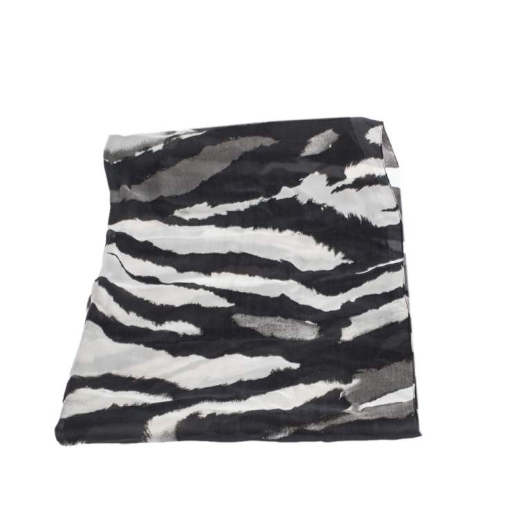 Pre Owned Roberto Cavalli Monochrome Abstract Animal Print Silk Scarf