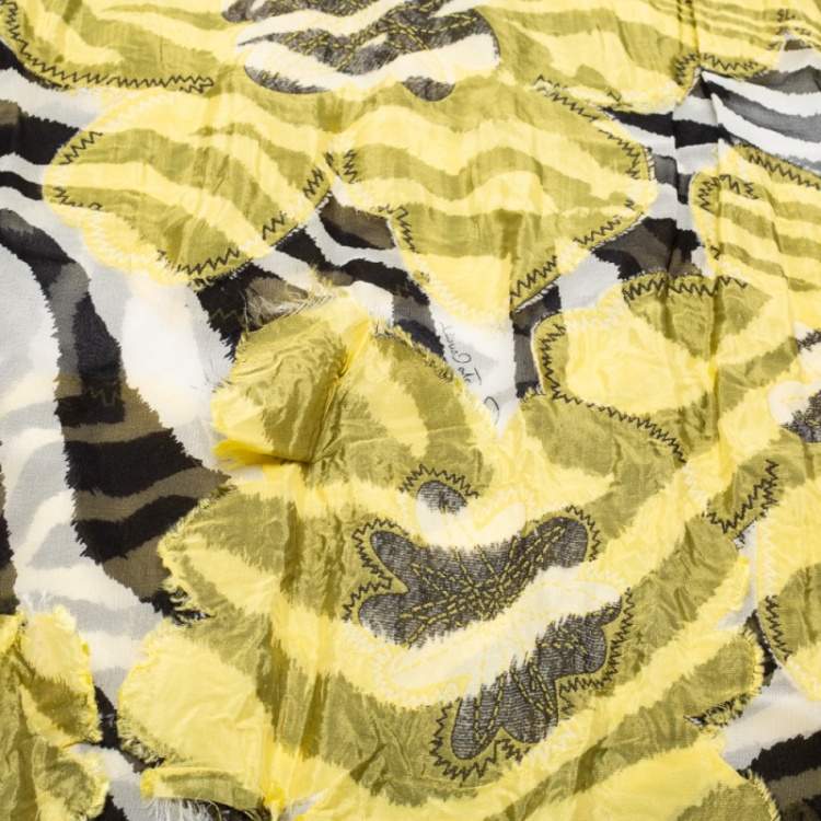 Pre Owned Roberto Cavalli Black & Yellow Floral Applique Silk Blend Scarf