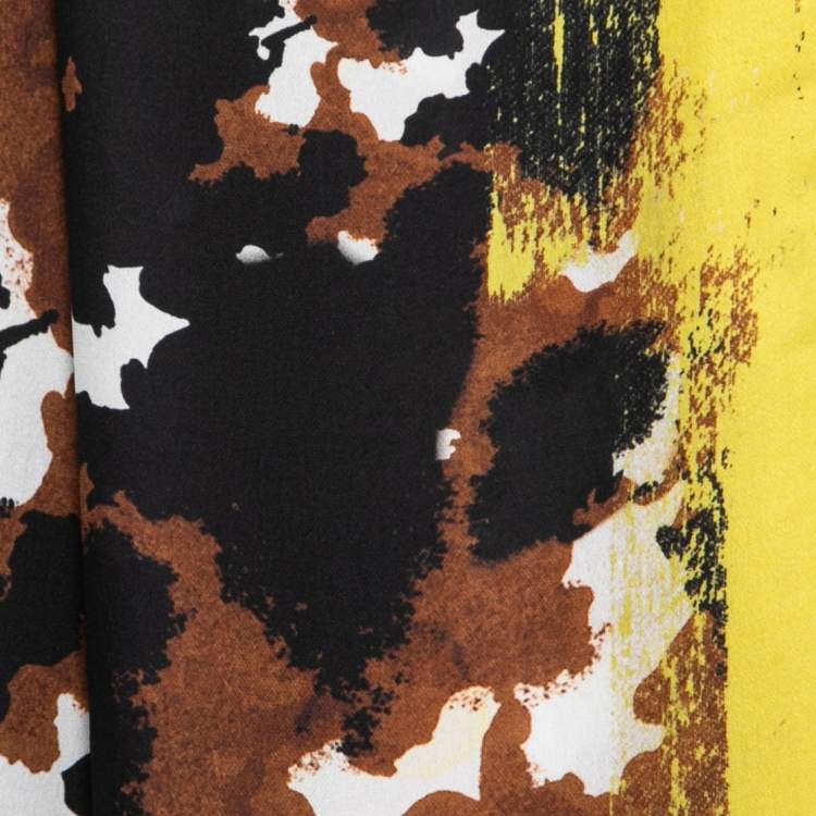 Pre Owned Roberto Cavalli Multicolor Camouflage Print Silk Shawl 