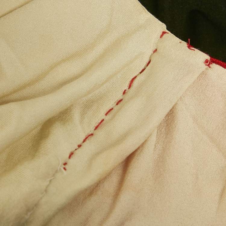 Pre Owned Roberto Cavalli Red/Black Printed Jersey V-Neck Top S