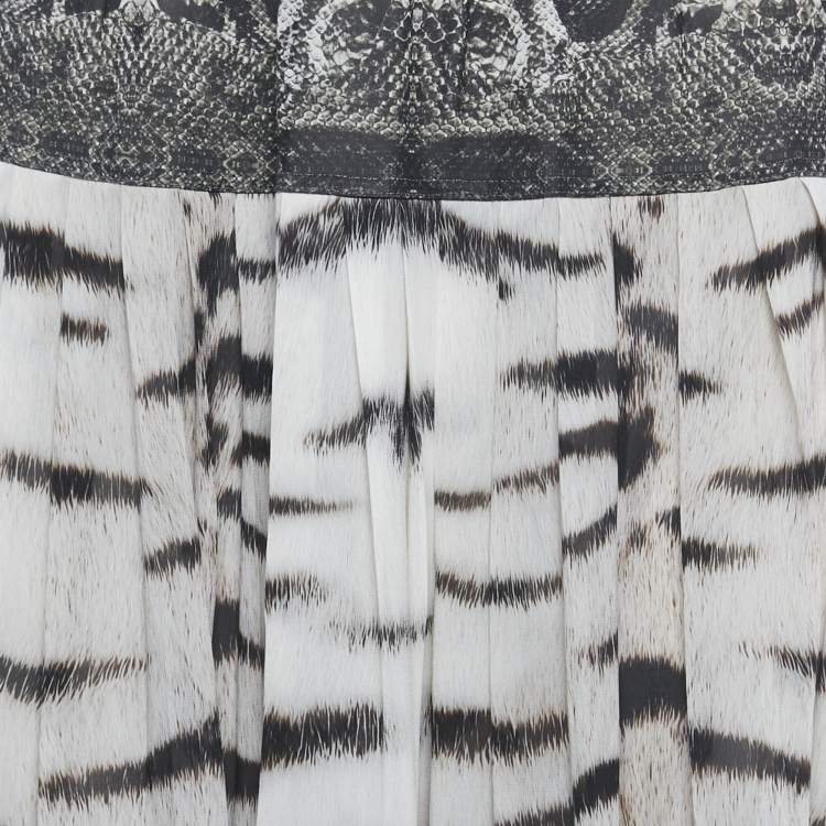 Pre Owned Roberto Cavalli Grey Printed Silk Maxi Skirt L