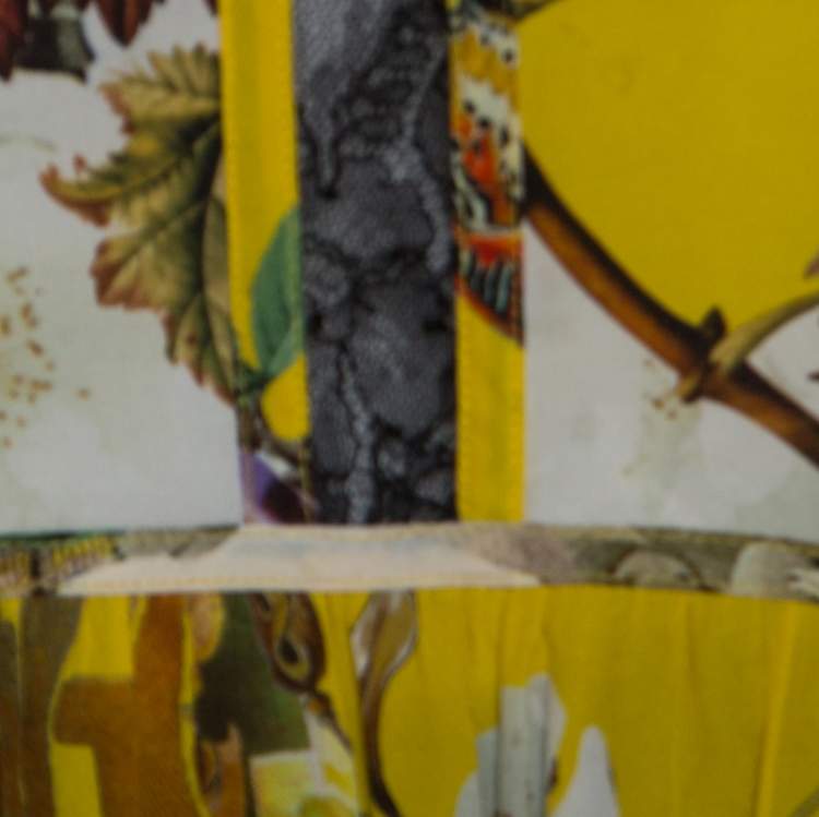 Pre Owned Roberto Cavalli Yellow Printed Silk Lace Detail Halter Top M