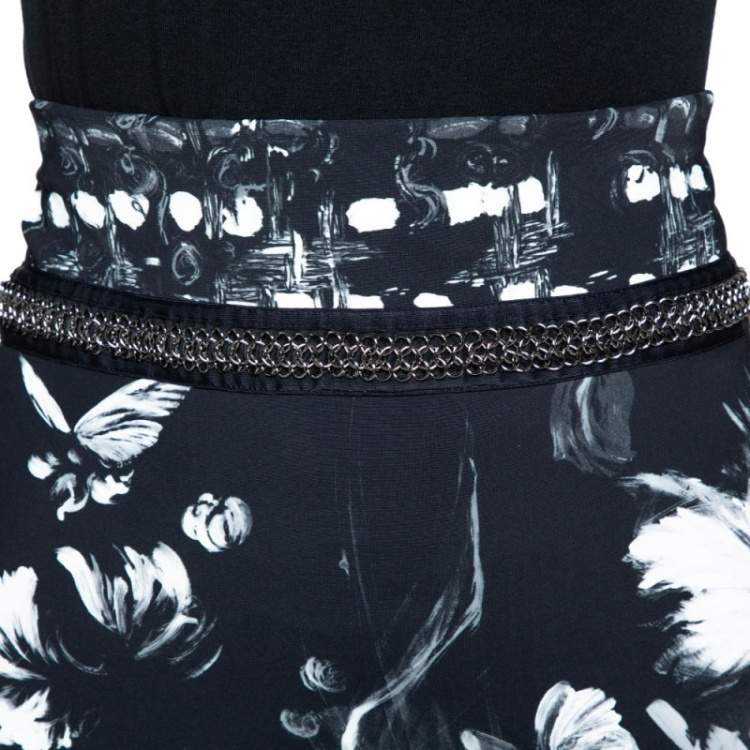 Pre Owned Roberto Cavalli Monochrome Floral Printed Stretch Jersey Maxi Skirt L 