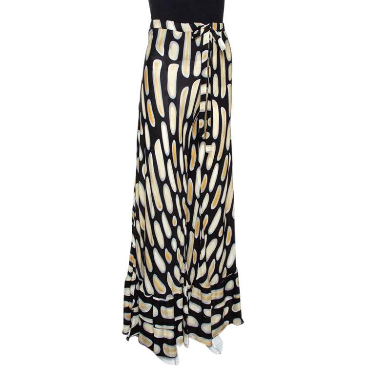Pre Owned Roberto Cavalli Black Printed Silk Ruffled Hem Flared Pants M