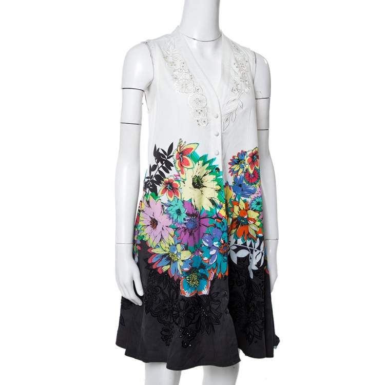مملوكة مسبقًا Roberto Cavalli White Floral Print Cotton Embroidered Flared Dress S